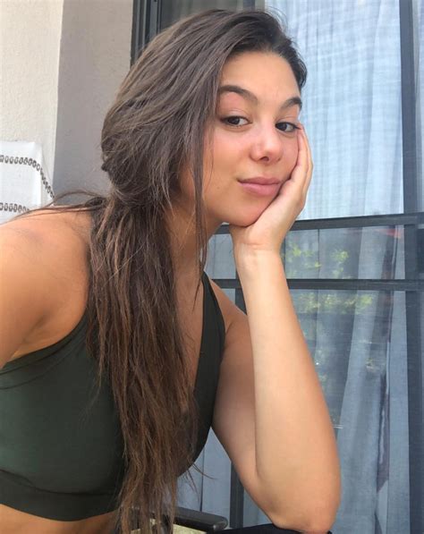 Kira Kosarin Nude Selfies Preview